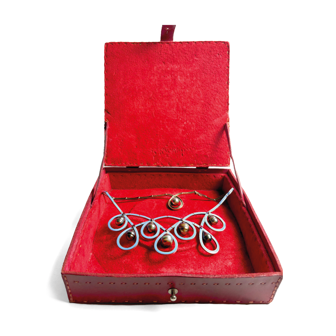 BRAVE WAVE by Solange Azagury-Partridge, London #S0004