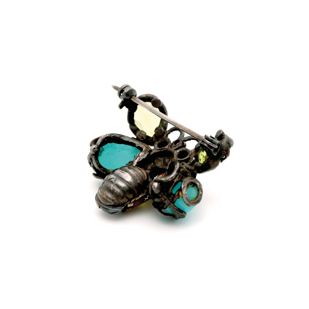 BUMBLE BEE BUZZ by Sabine Klarner “Bee”, Germany #S0057