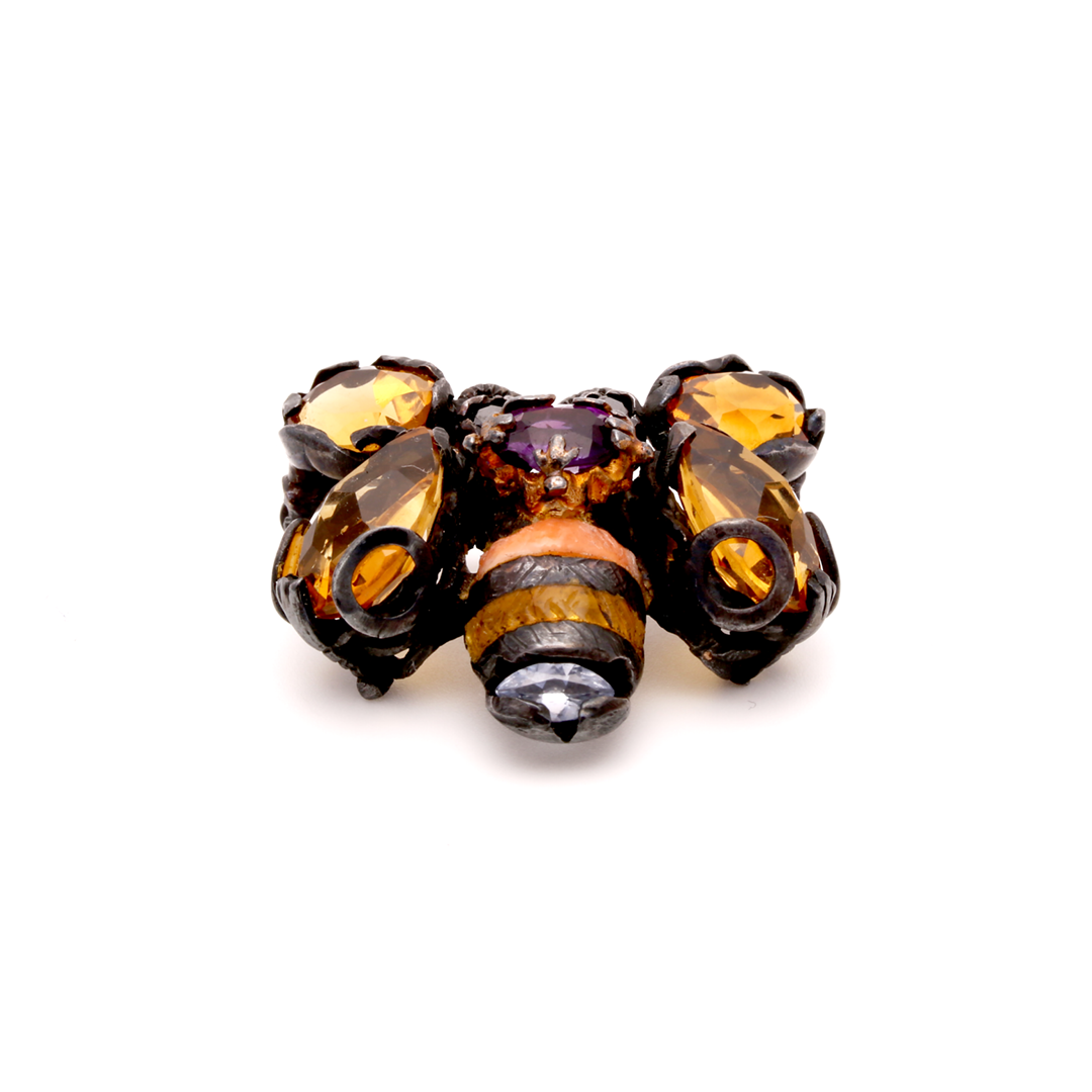BUMBLE BEE BUZZ by Sabine Klarner “Bee”, Germany #S0057