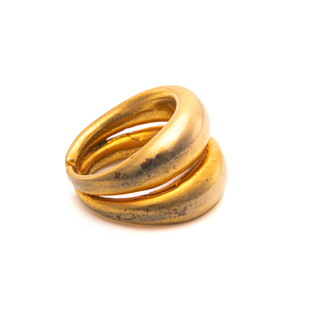 GOLDEN KISS by Robert Lee Morris, New York #S0061