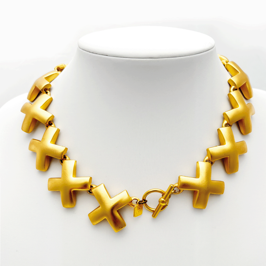 QUEENS CROSS by Anne Klein, USA #S0071